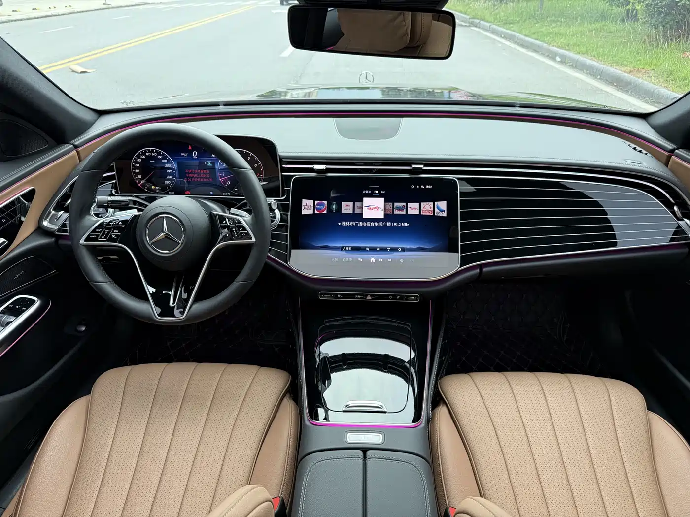 Mercedes-Benz E-Class 2024 Facelift E 260 L фото 8