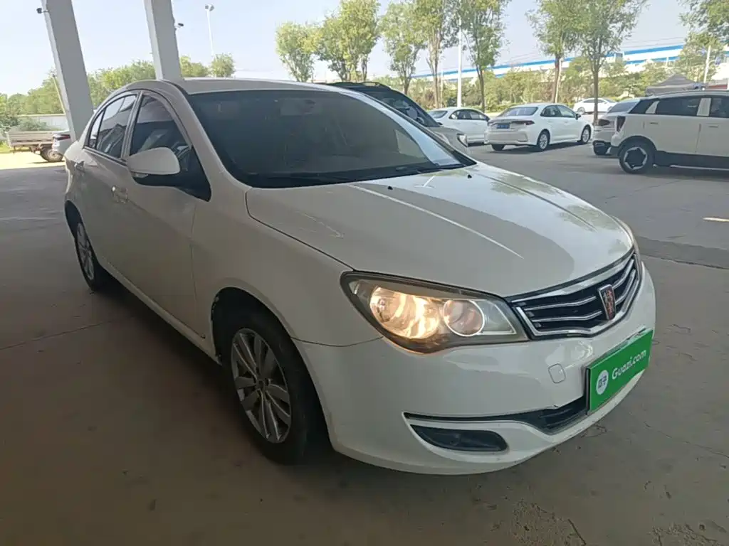 Roewe 350 2015 2015 Model 1.5L Manual Luxury Sunroof Edition