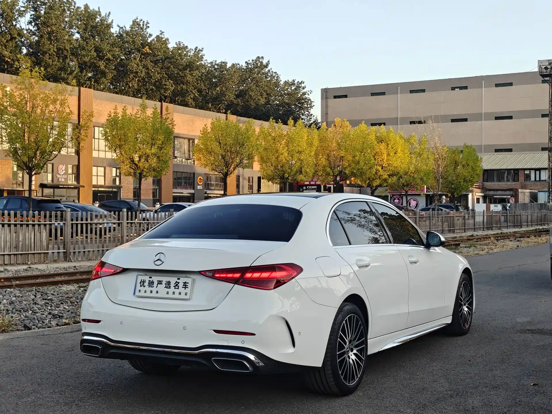 Фото 9 - Mercedes-Benz C-Class