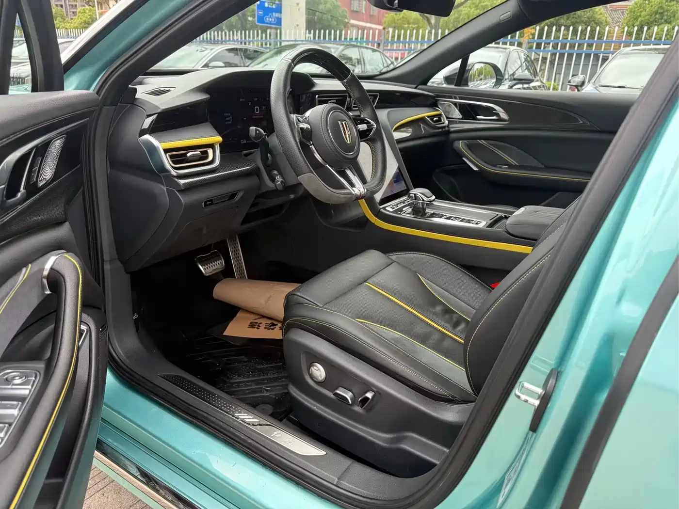 Hongqi H6 2023 2.0T Ultimate Edition фото 9