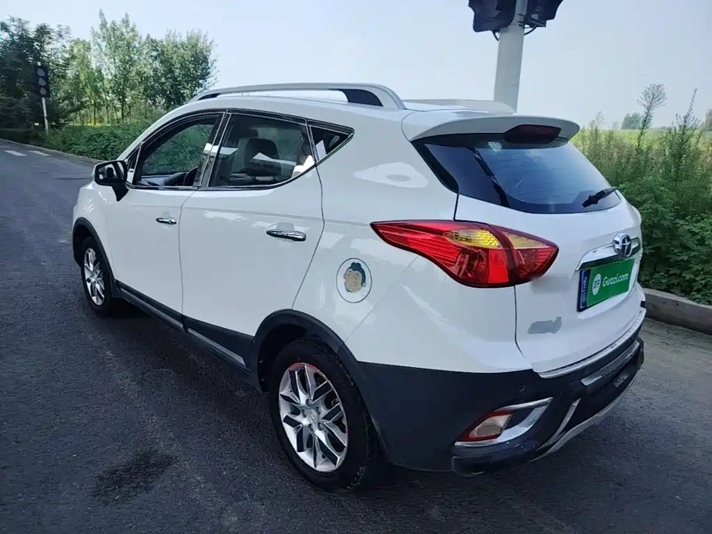 JAC Refine S3 2015 2014 1.5L Manual Luxury