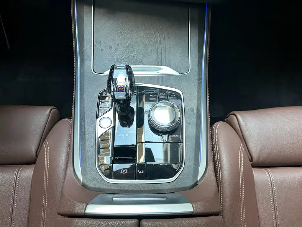BMW X5 (Import) 2020 xDrive30i M Sport Package фото 15
