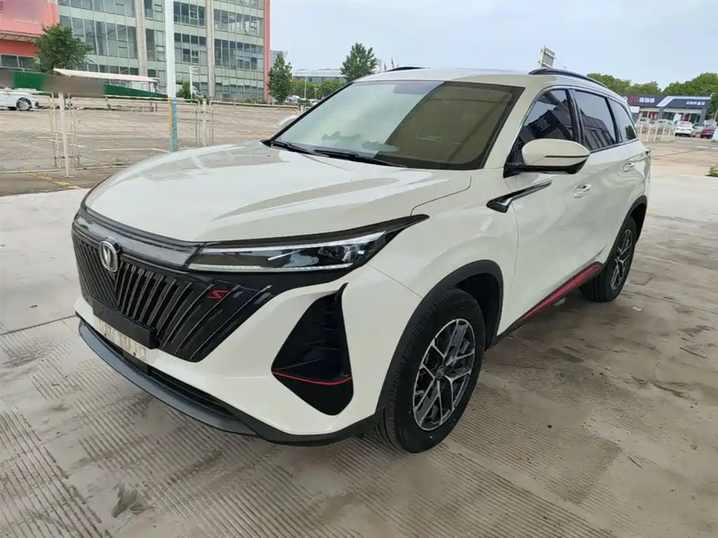 Фото 2 - Changan CS75 PLUS