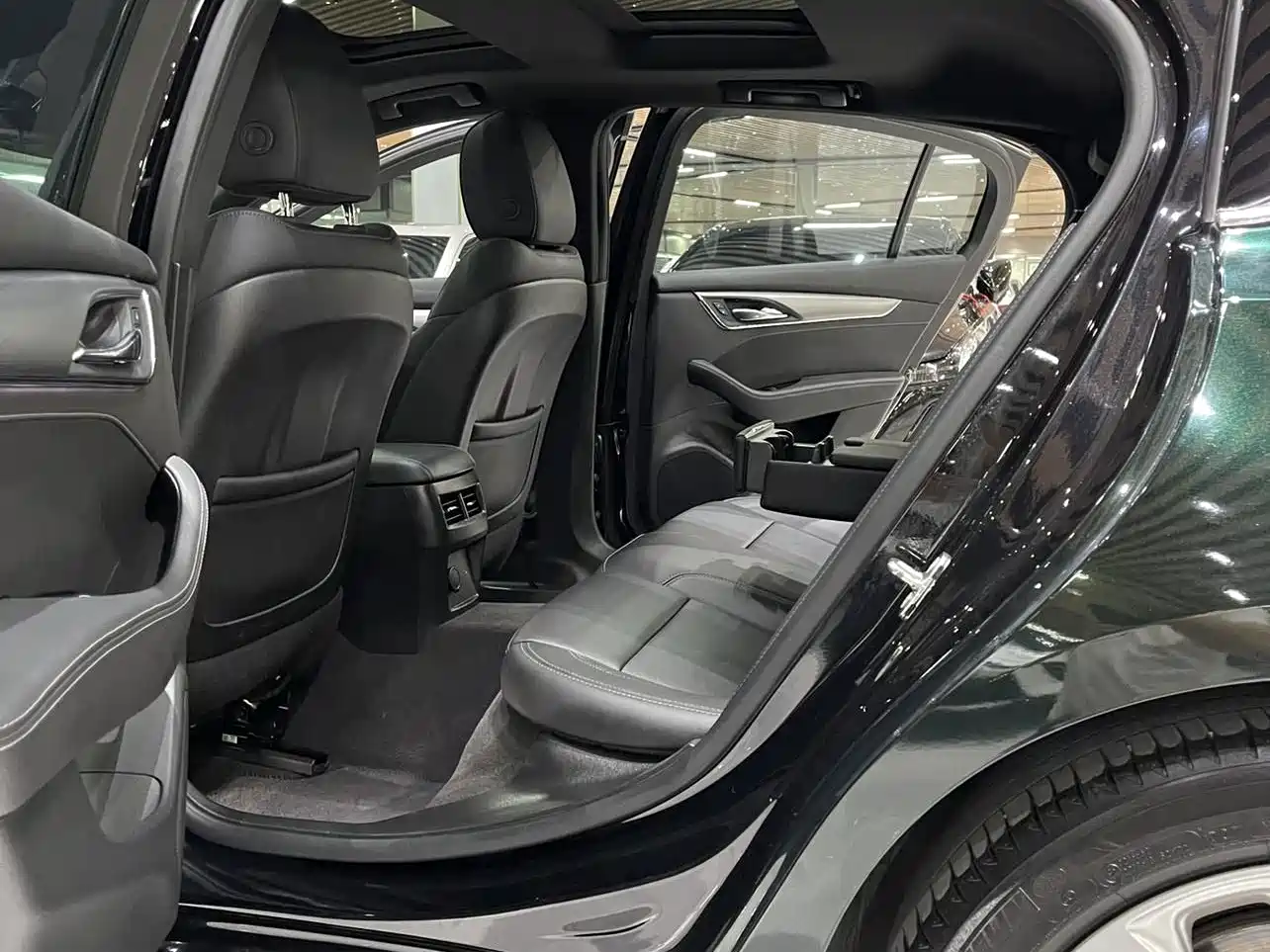 Cadillac CT5 2023 2023 28T Luxury Style (Standard Edition)