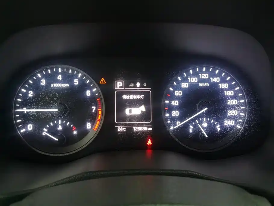 Hyundai Tucson 2015 1.6T Dual Clutch 2WD Smart фото 14