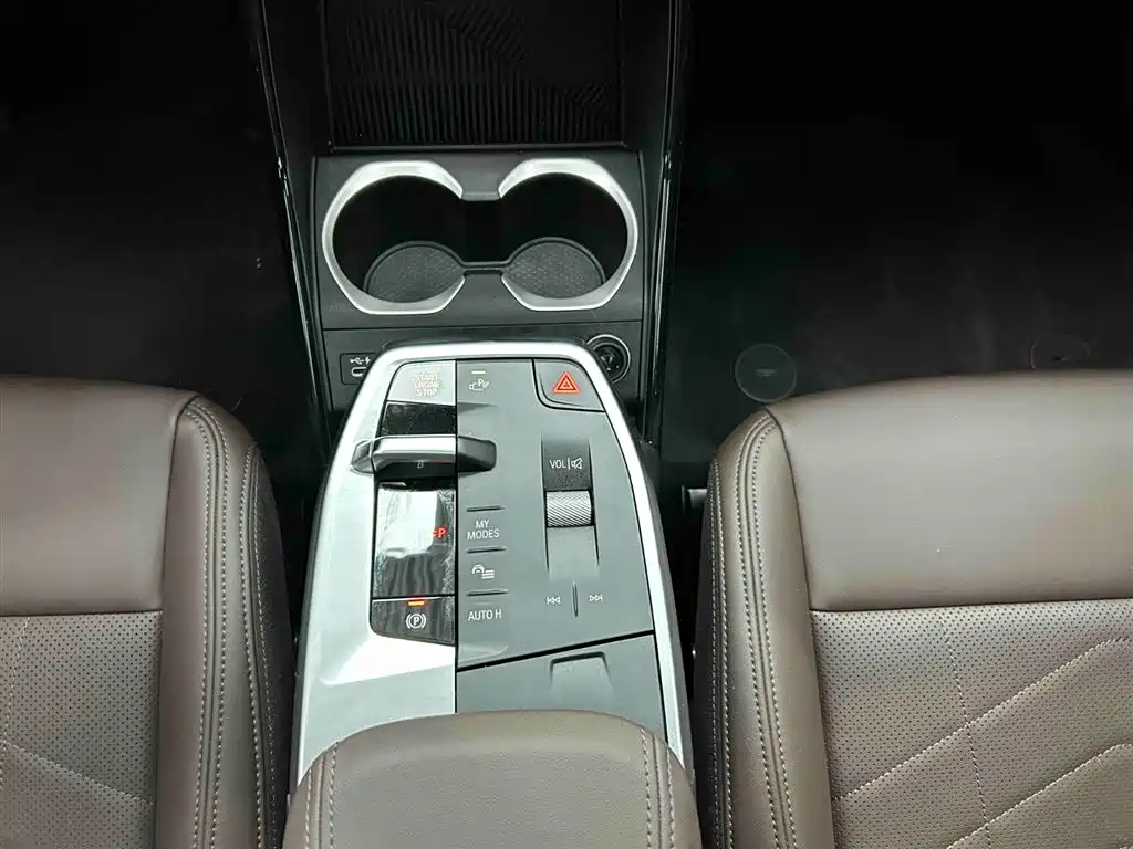 BMW X1 2023 sDrive20Li X Design Package фото 5