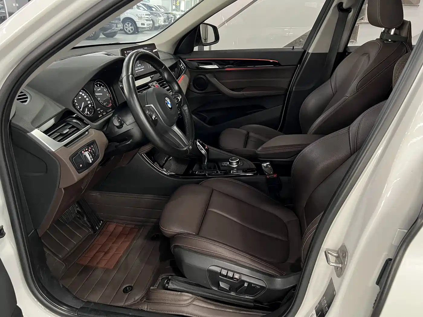 BMW X1 2020 sDrive20Li Premium Edition фото 10