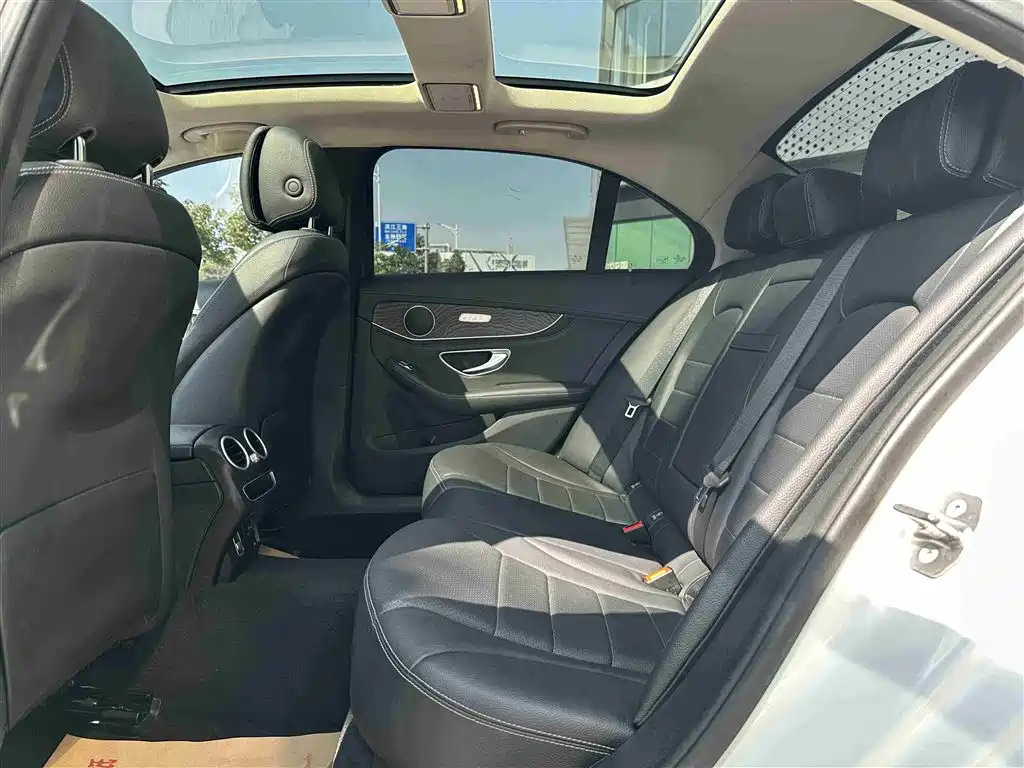 Mercedes-Benz C-Class 2020 C 260 L фото 18