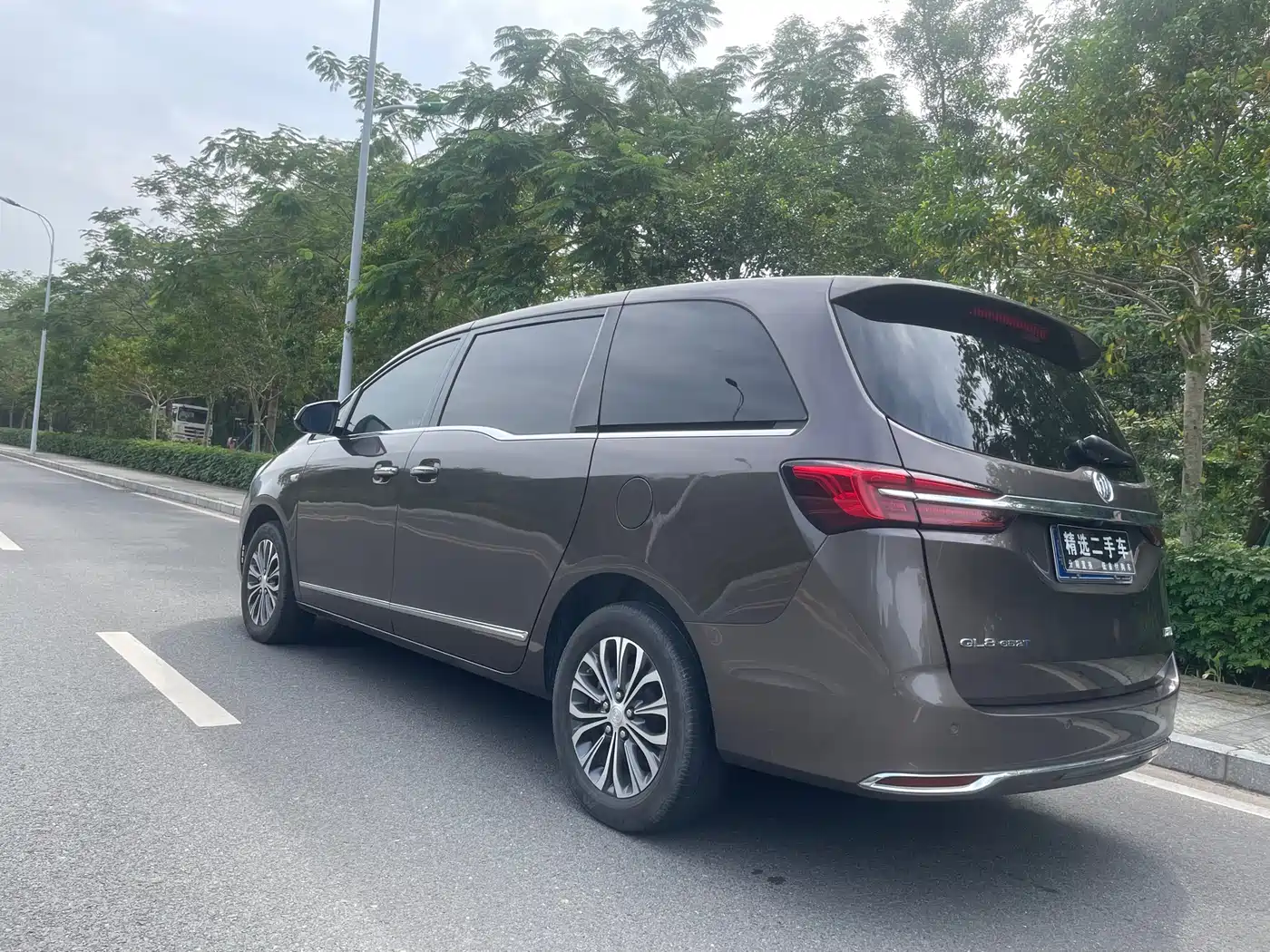 BUICK GL8