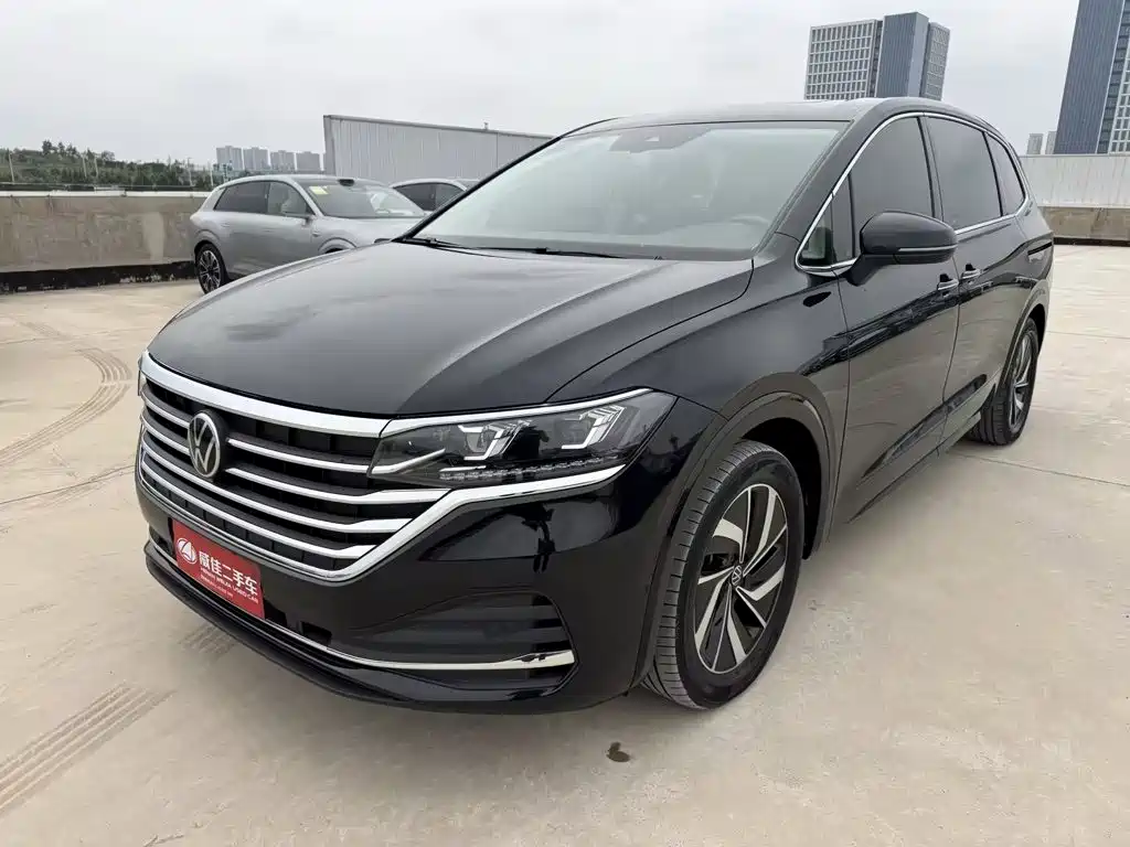Volkswagen Viloran 2023 Facelift 330TSI Luxury Edition