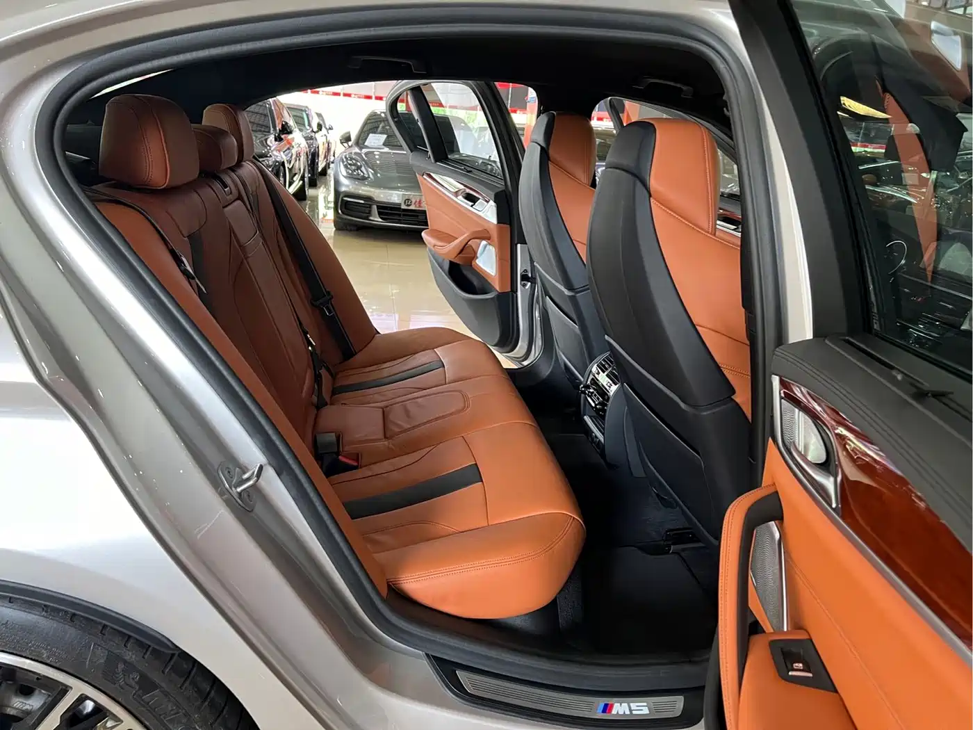 BMW M5 2019 2018 M5