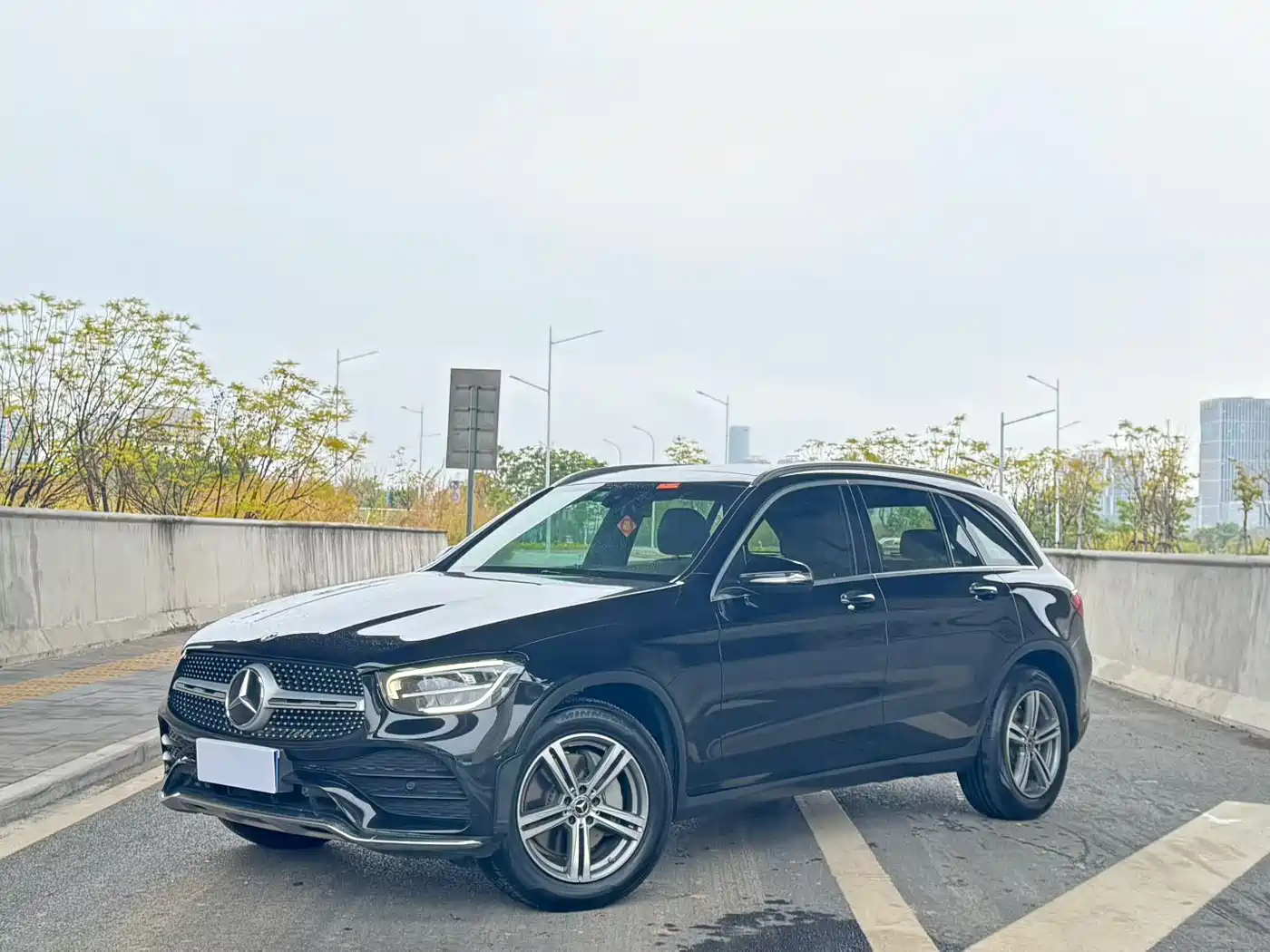 Mercedes-Benz GLC 2020 GLC 260 L 4MATIC Luxury