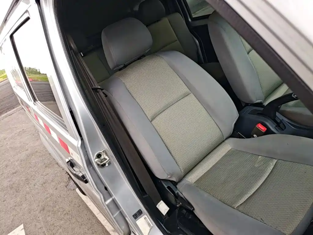 Jinbei Little Sea Lion X30 2024 2023 1.5L Super Comfort Van 2/5 Seats Non-AC SWC15M