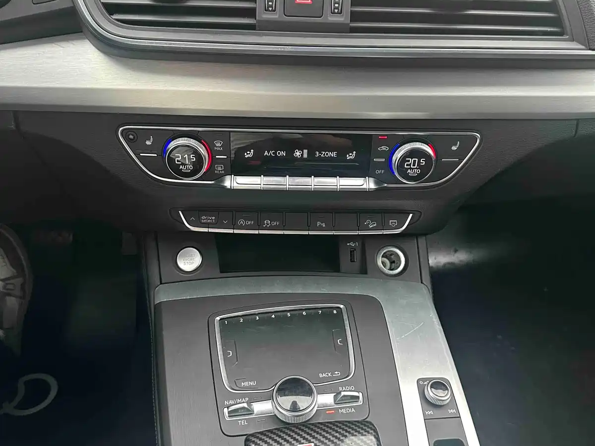 Audi Q5L 2018 2018 40 TFSI Prestige Fashion (China V)