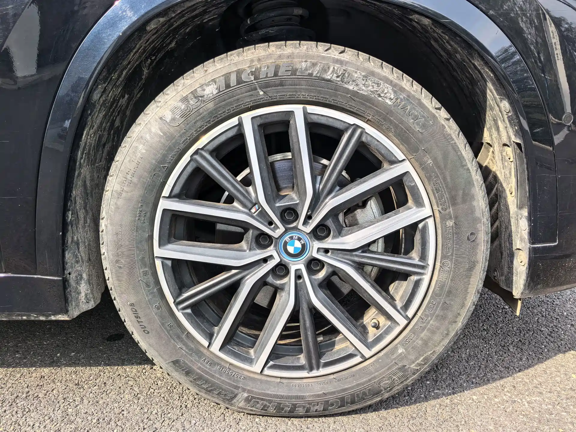 Фото 9 - BMW iX1