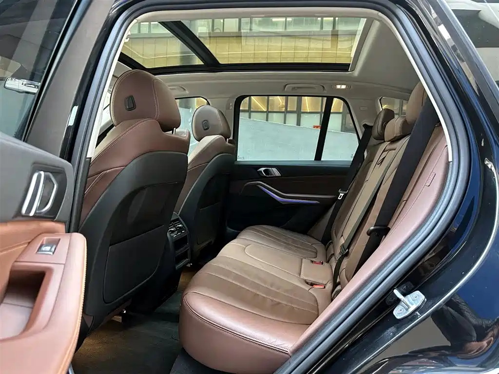 BMW X5 (Import) 2020 xDrive30i M Sport Package фото 10