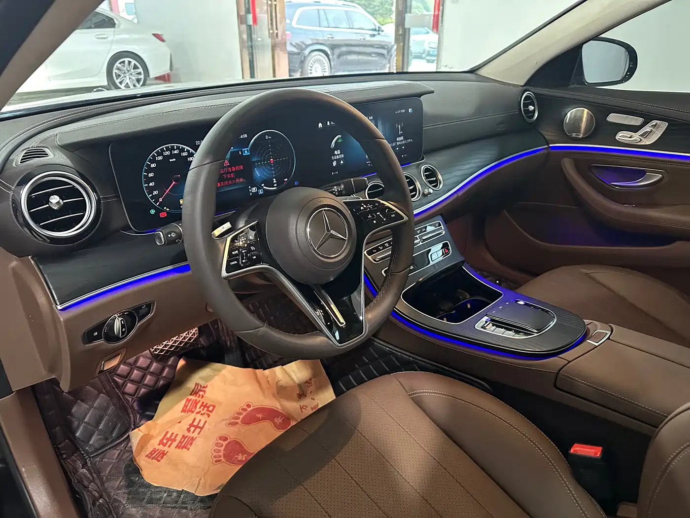 Mercedes-Benz E-Class 2023 E 300 L Luxury фото 7