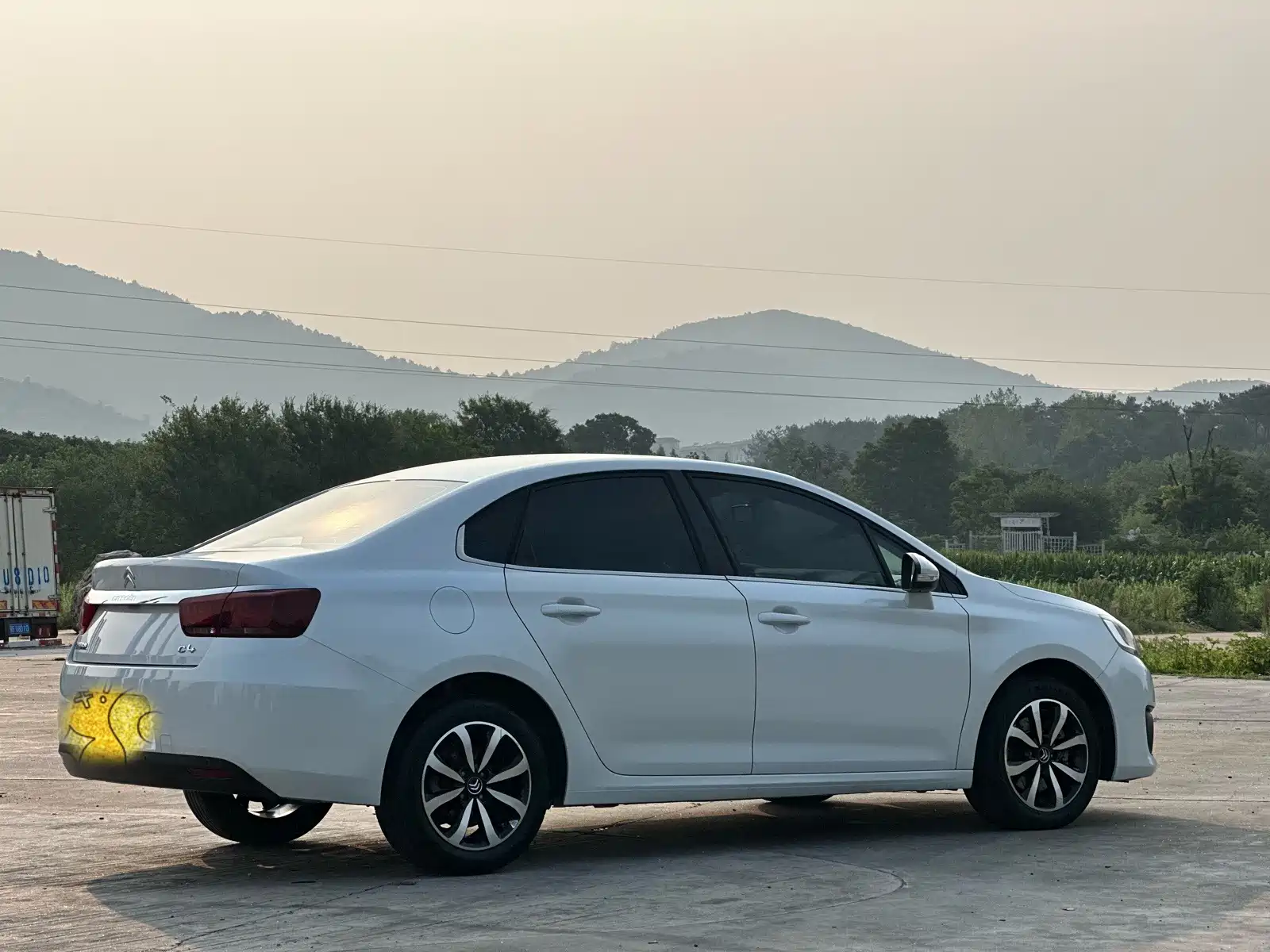 Photo 5 - Citroën C4 C-Quatre