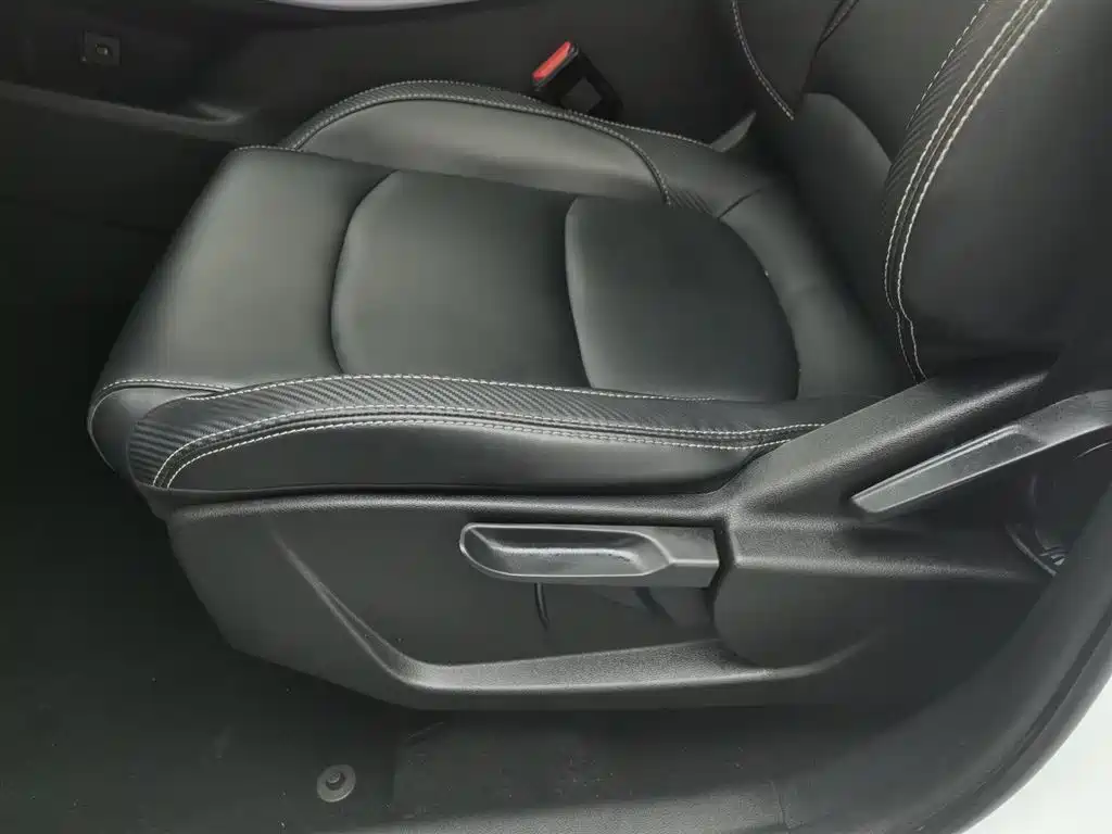 GEELY AUTOMOBILE BOYUE