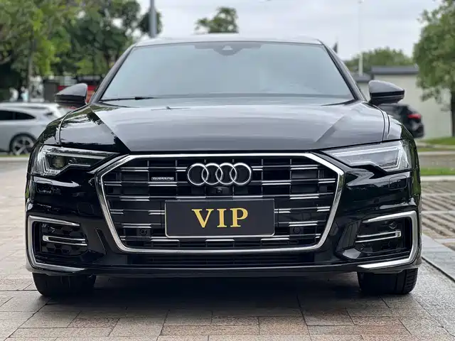 Audi A6L 2023 45 TFSI quattro Premium Dynamic — фото 4
