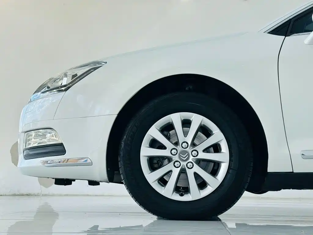 Фото 9 - Citroën C5