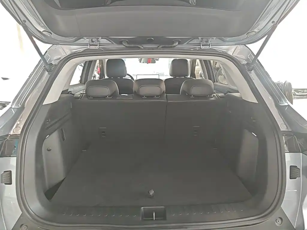 Photo 19 - Baojun Yunhai