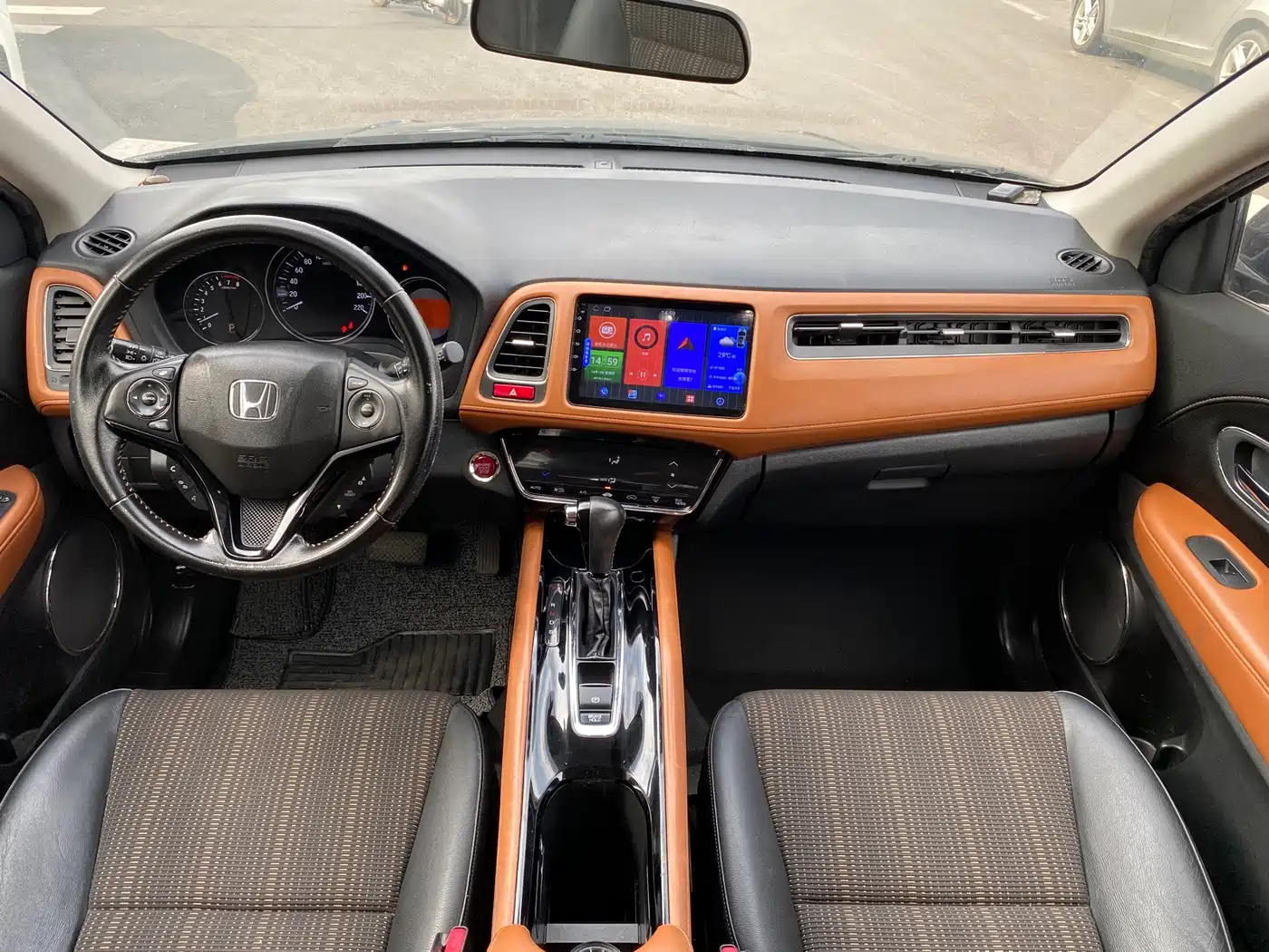 Honda Vezel 2015 2015 1.8L CVT FWD Luxury