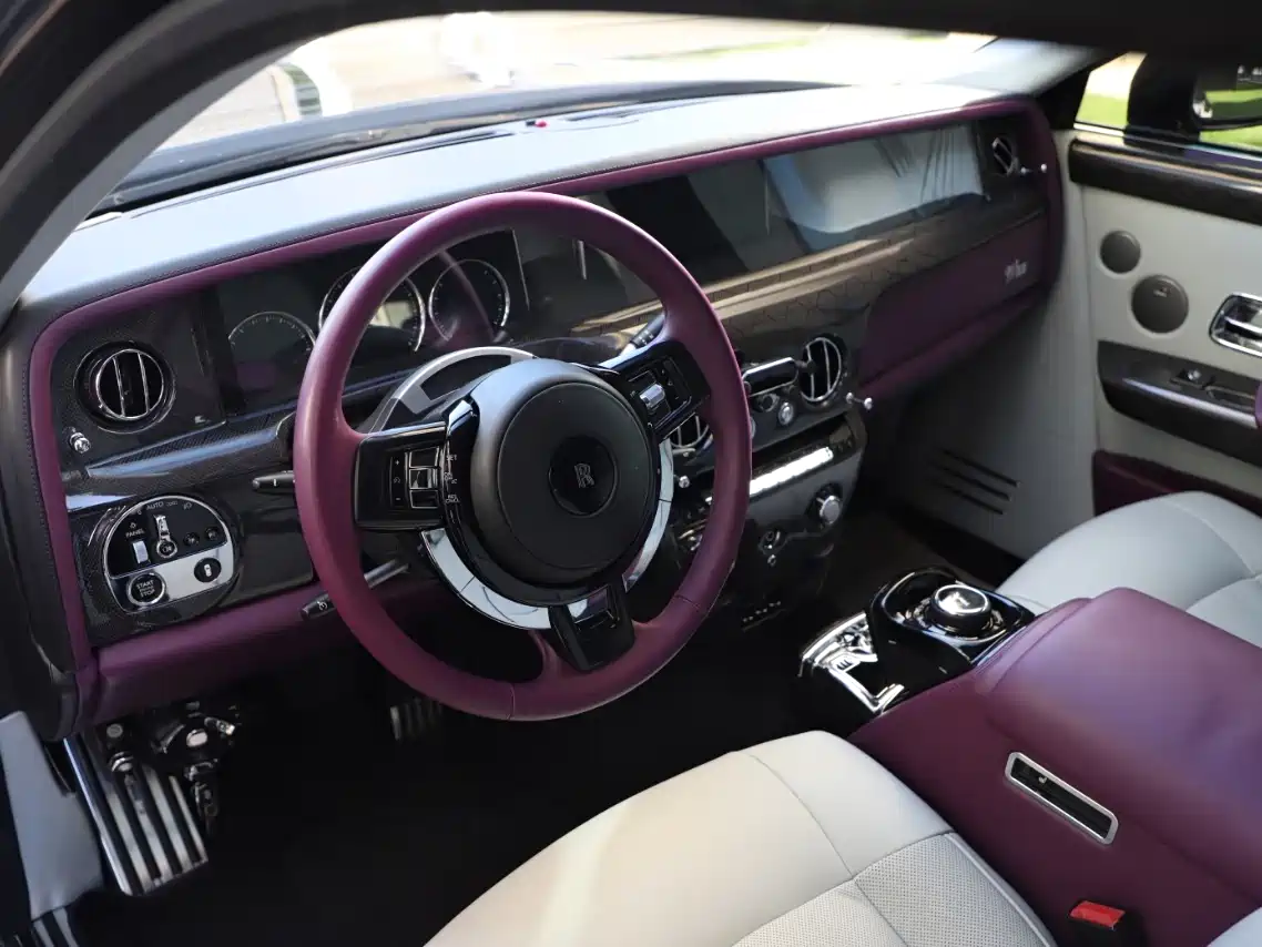 Rolls-Royce Phantom 2007 2004 Model 6.7L Standard Version