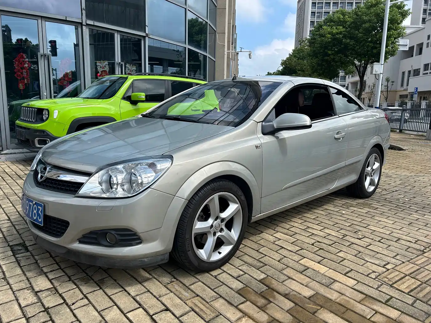 Opel Astra 2010 2010 1.8 TWINTOP hardtop convertible