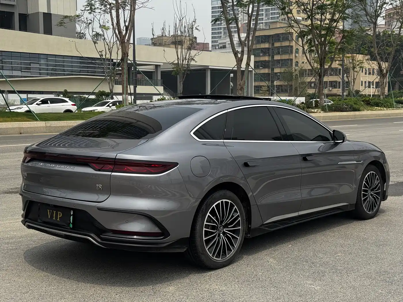 BYD HAN