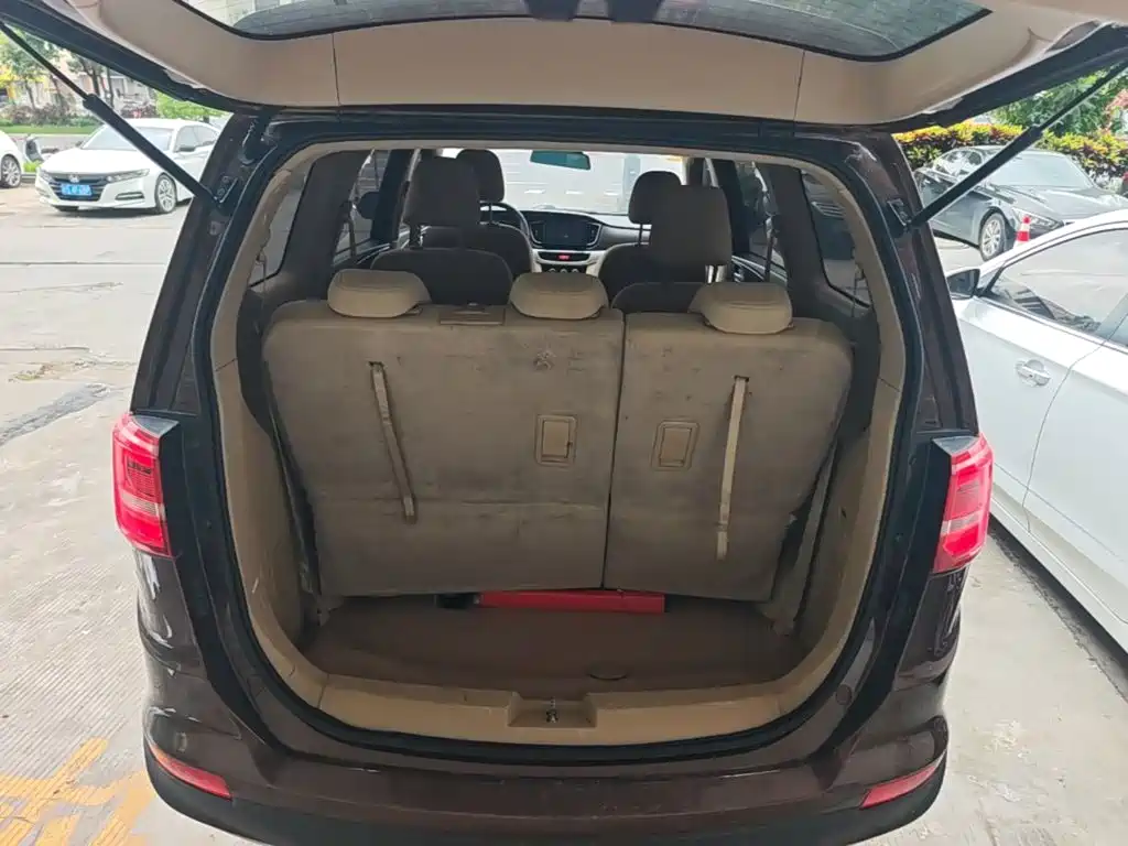Baojun 730 2021 2019 1.5L Manual Value Edition 7-Seater China VI