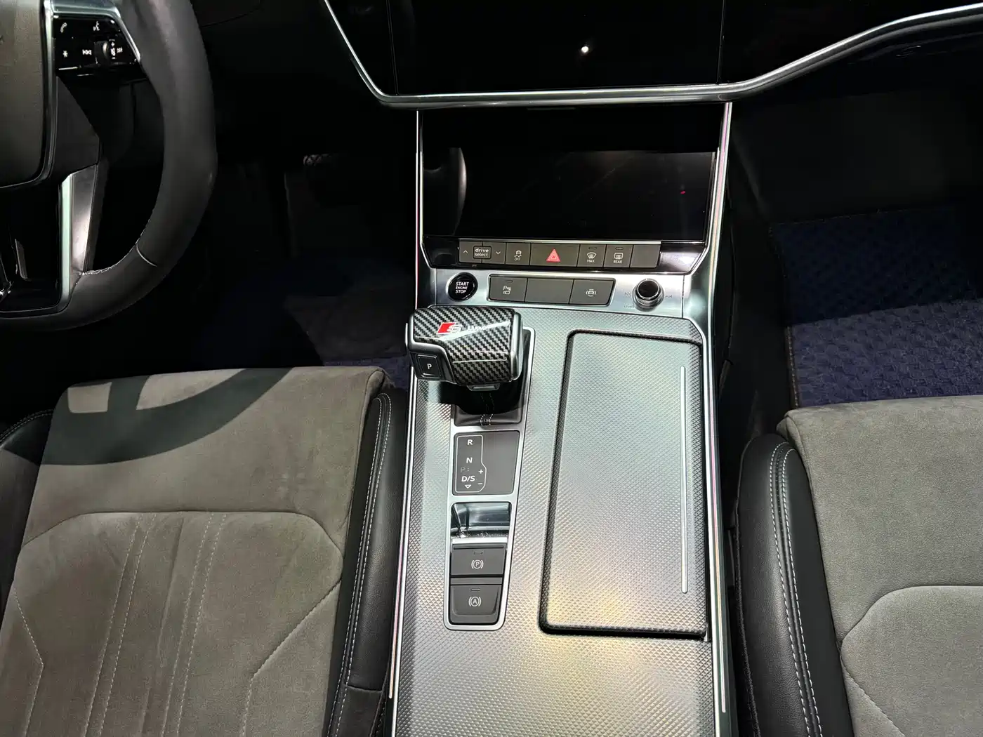 Audi A6L 2022 45 TFSI quattro Premium Dynamic фото 9