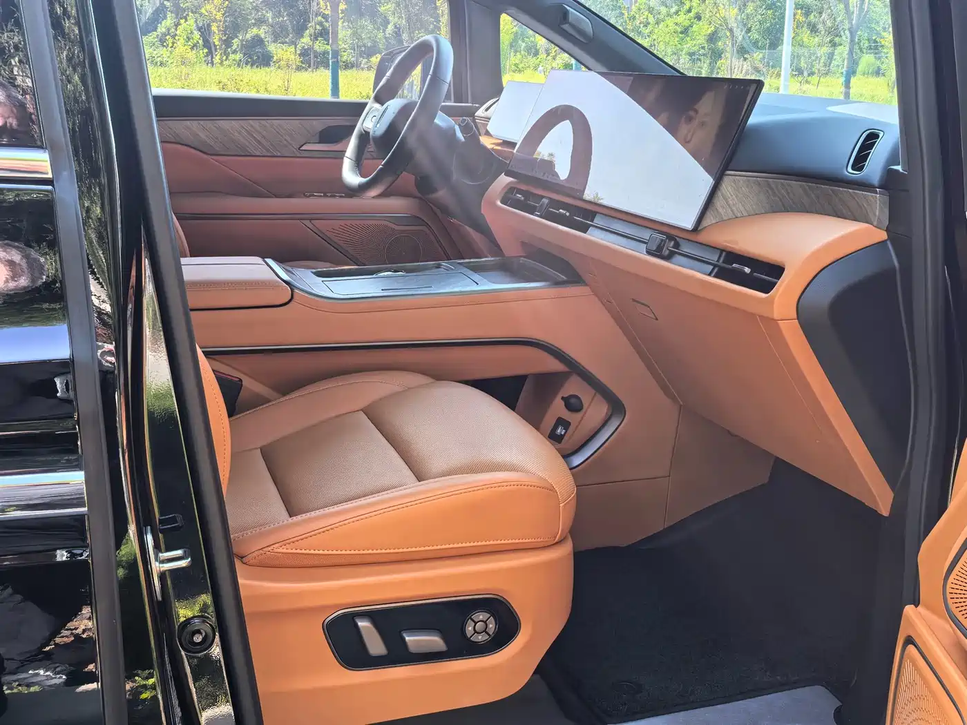 WEY Alpine 2025 2025 AWD Alpine 8