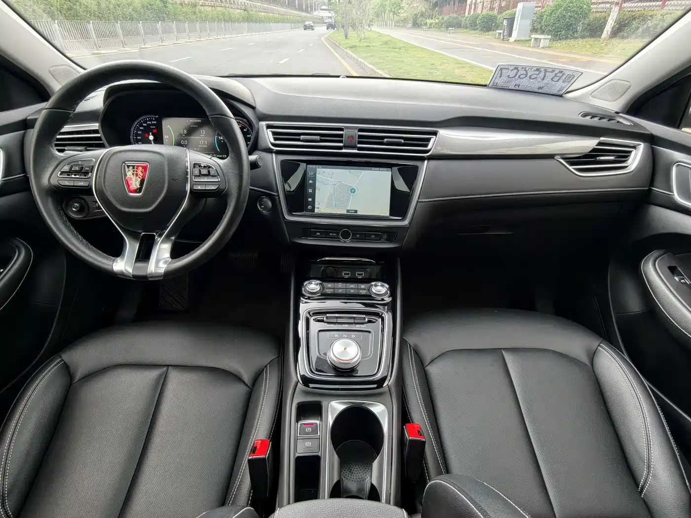 ROEWE EI5