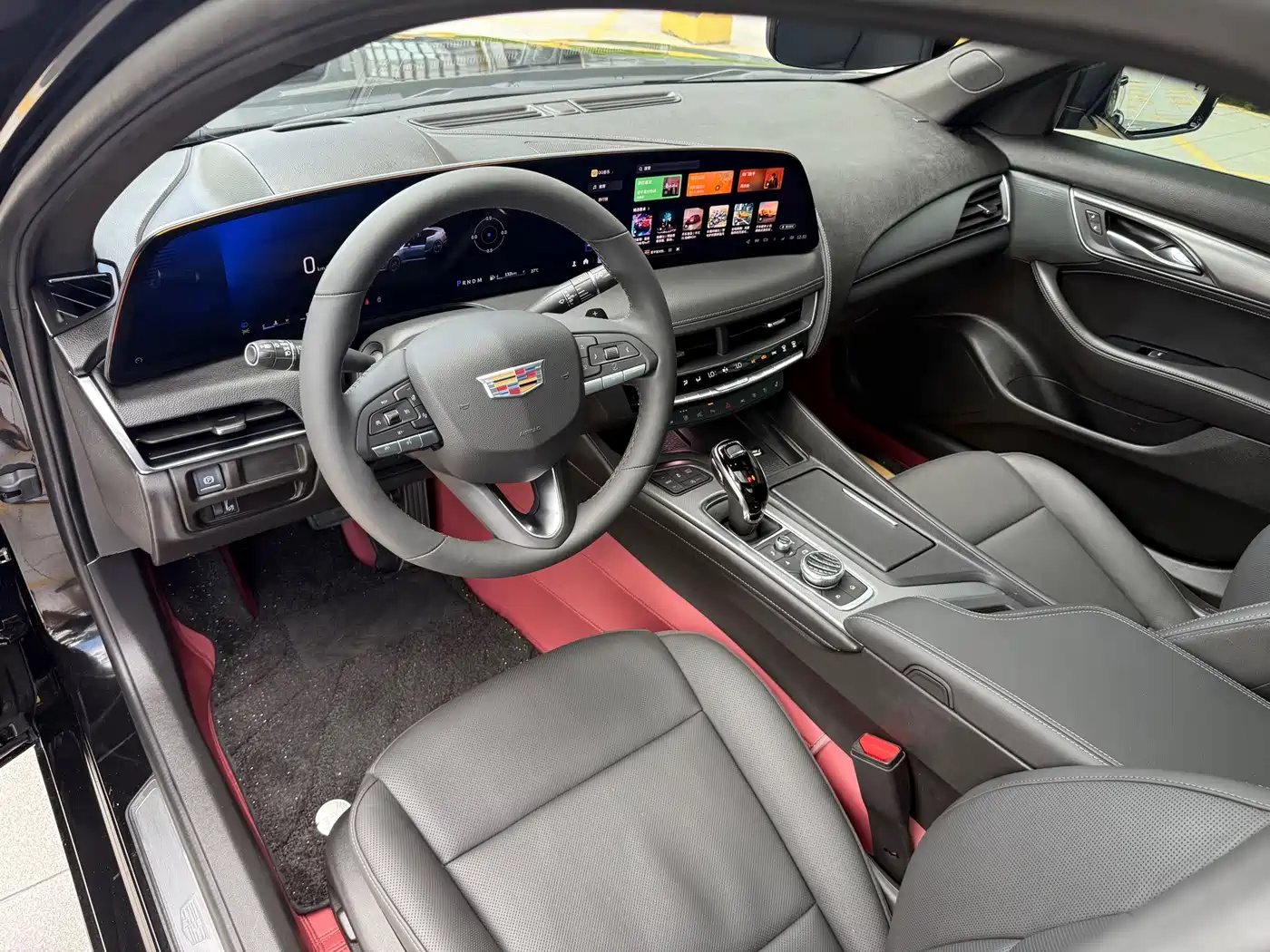 Cadillac CT5 2026 2025 Model 28T Track Performance Edition