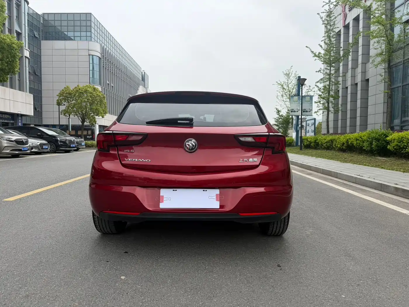 Buick Verano 2018 Hatchback 15S Automatic Leading фото 5