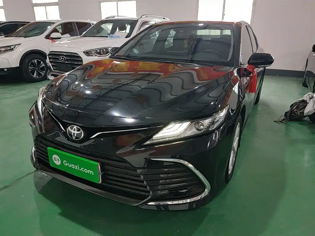 Toyota Camry 2021 2.0G Luxury Edition