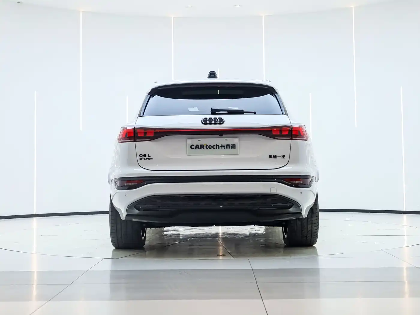 Audi Q6L e-tron 2025 Model Pioneer Edition фото 5