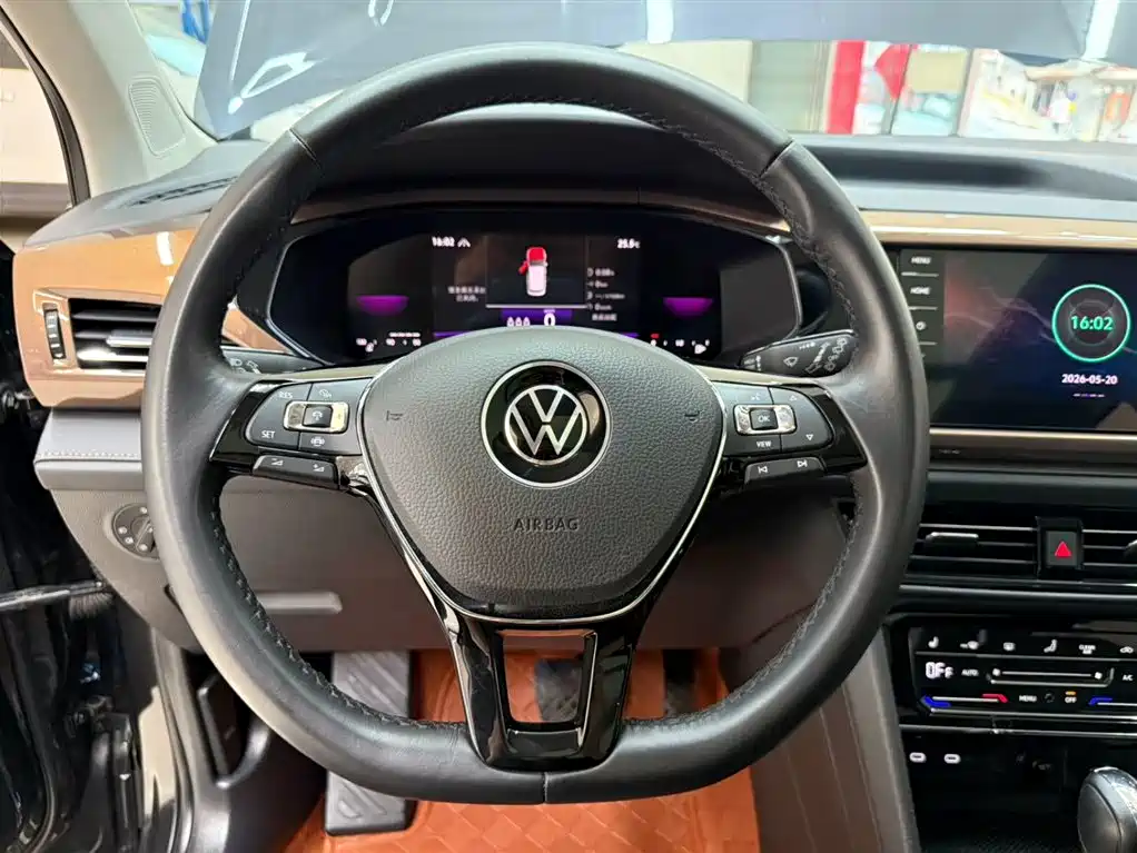 Volkswagen Tharu 2022 280TSI FWD Luxury Edition фото 11