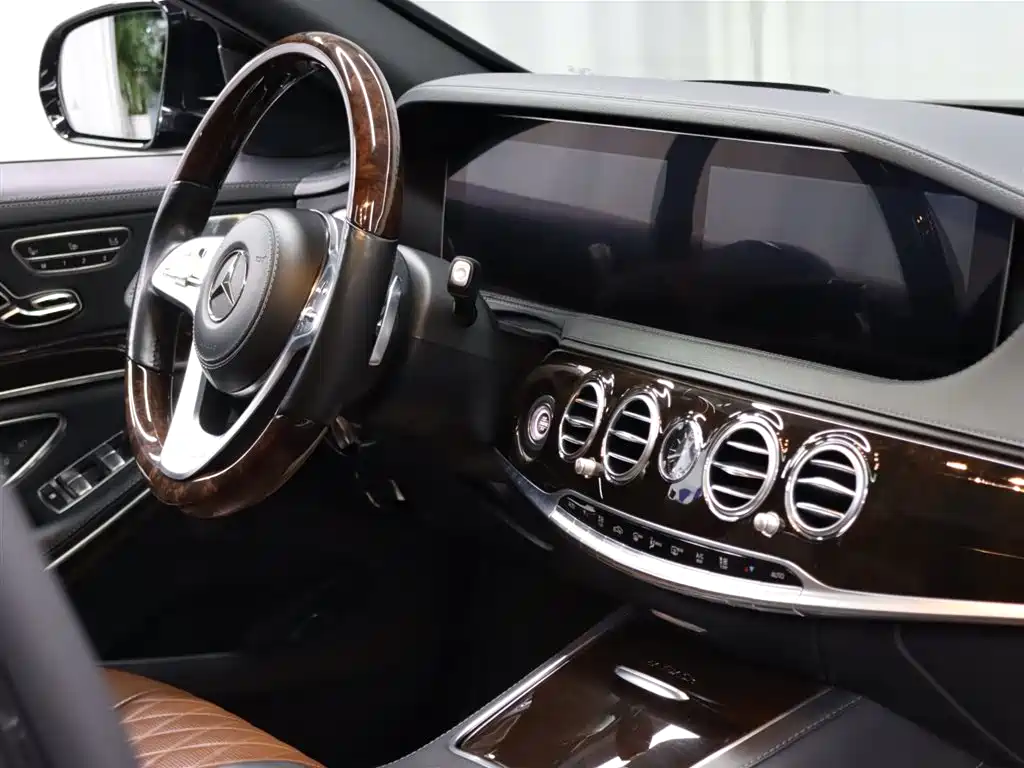 Mercedes-Benz Maybach S-Class 2020 S 450 4MATIC Collector's Edition фото 18