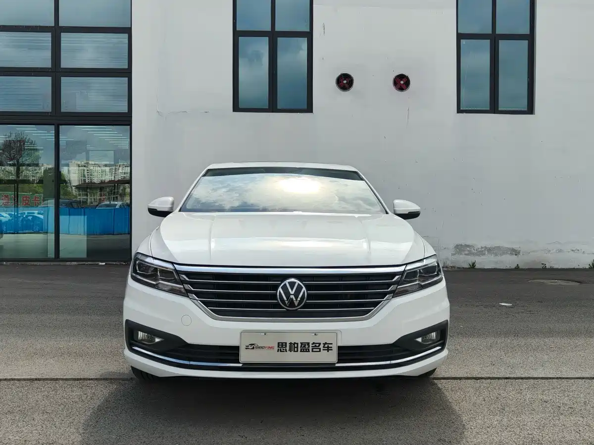 Volkswagen Lavida 2022 280TSI DSG Comfort Edition фото 2