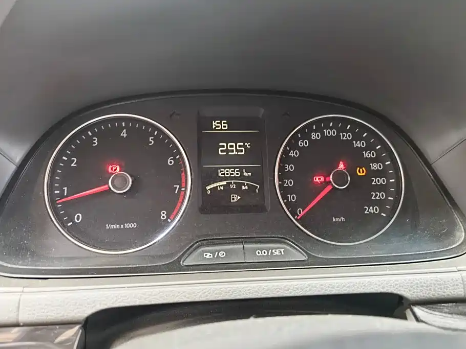 Photo 14 - Volkswagen Lavida Tour