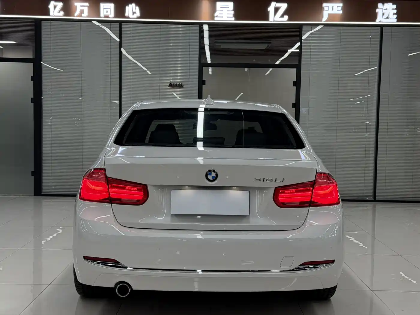 BMW 3 Series 2017 318Li Fashion фото 19