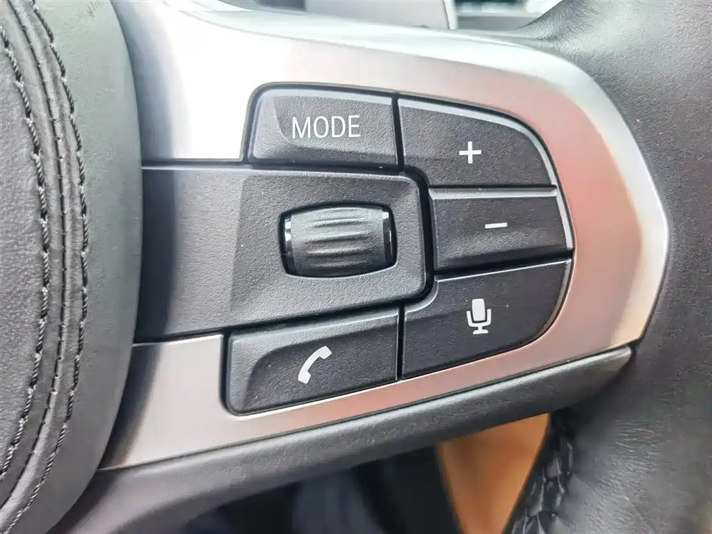BMW 5 Series 2019 Facelift 530Li Premium M Sport Package фото 36