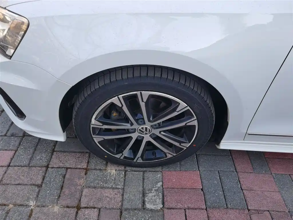 Volkswagen Sagitar 2016 280TSI Automatic R-Line фото 25