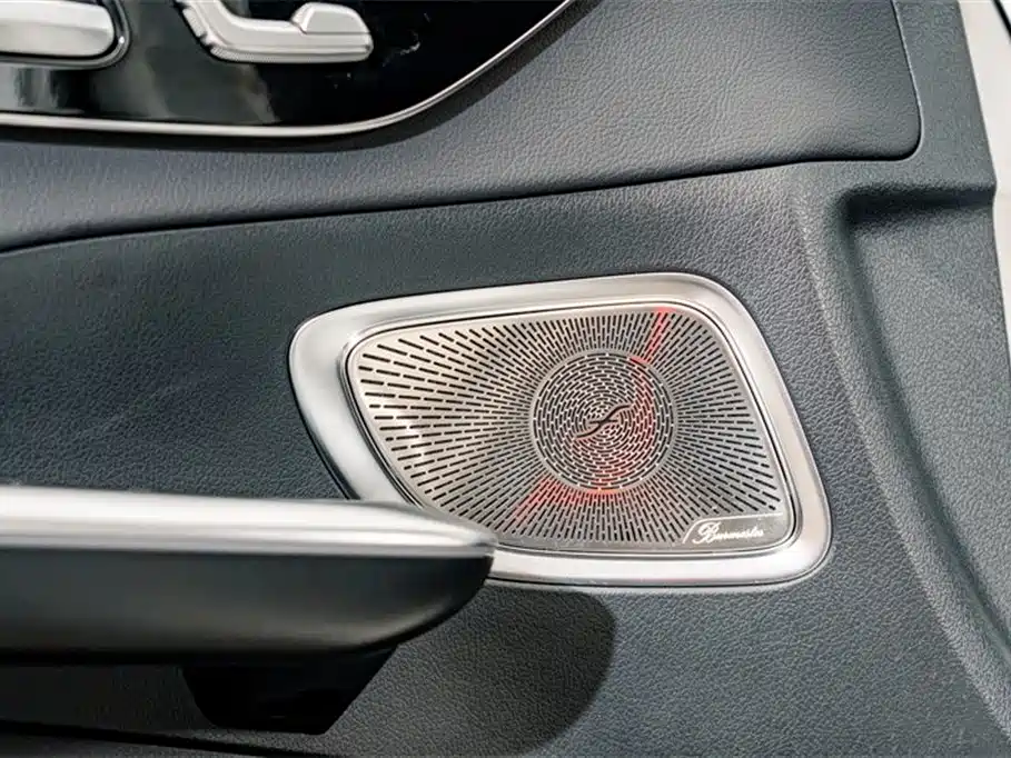 Mercedes-Benz C-Class 2023 C 260 L Night Edition Sport фото 16