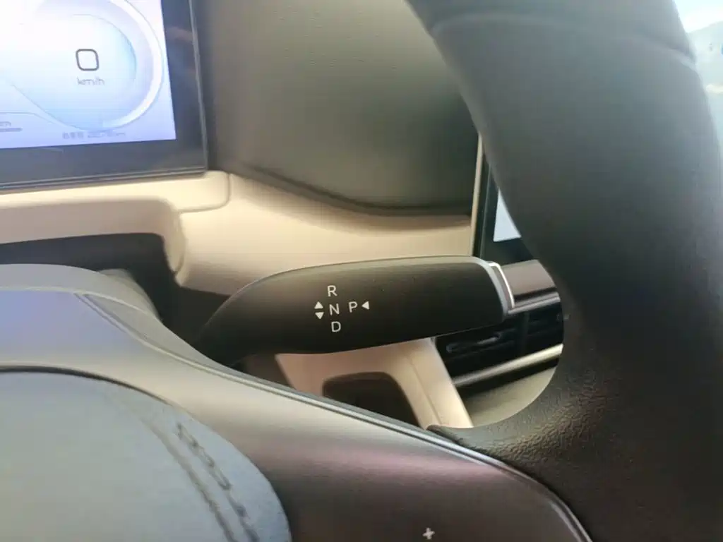 BYD Yuan UP 2026 2025 Model 301KM Navigator