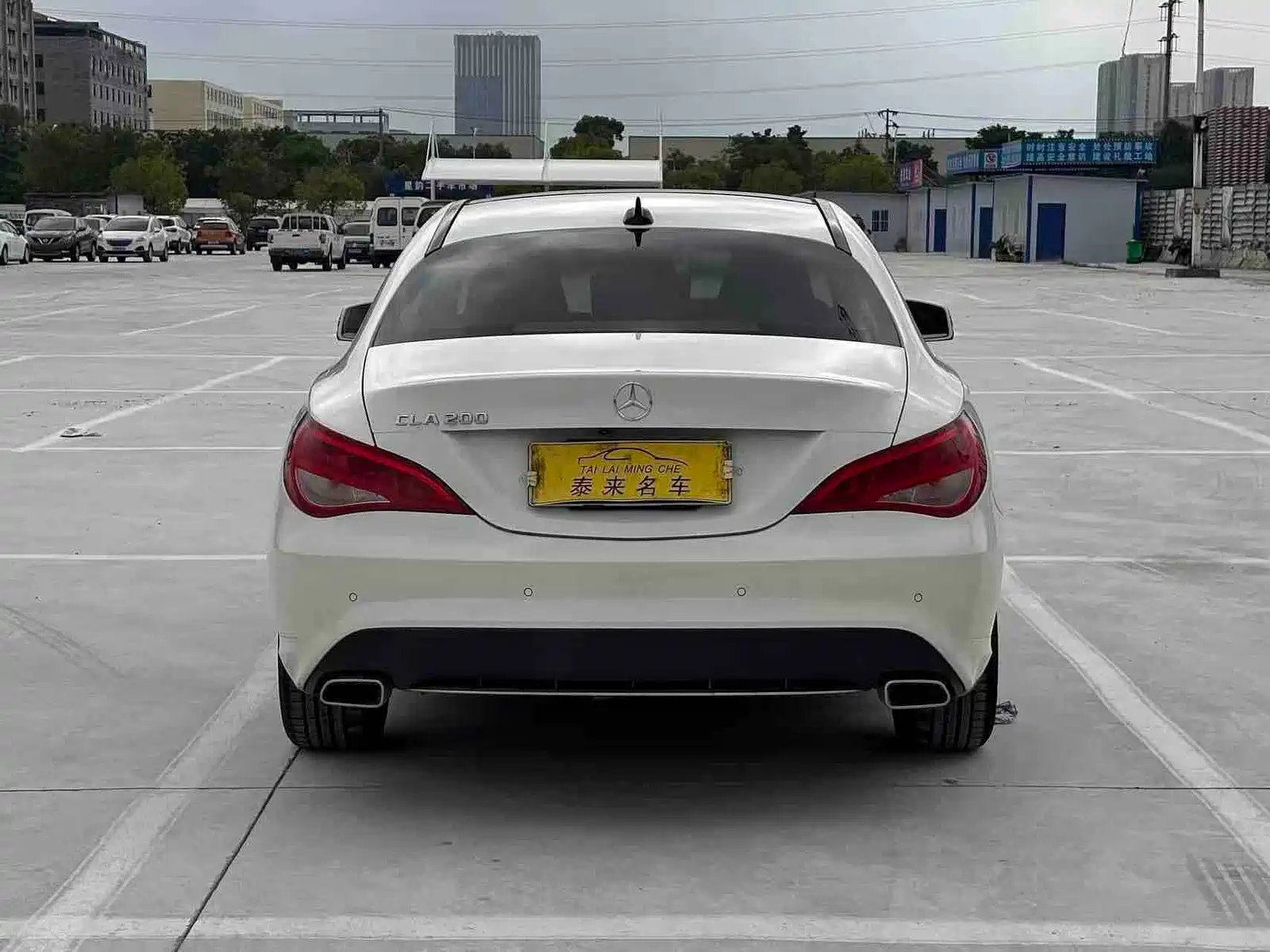 Photo 9 - Mercedes-Benz CLA (Import)