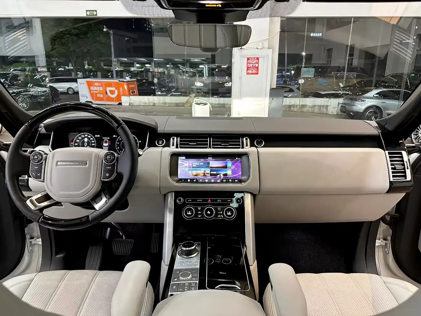 Land Rover Range Rover 2017 3.0 SC V6 Vogue фото 9