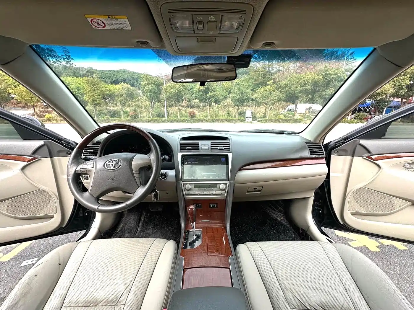 Toyota Camry 2013 200G Classic Luxury Edition фото 5